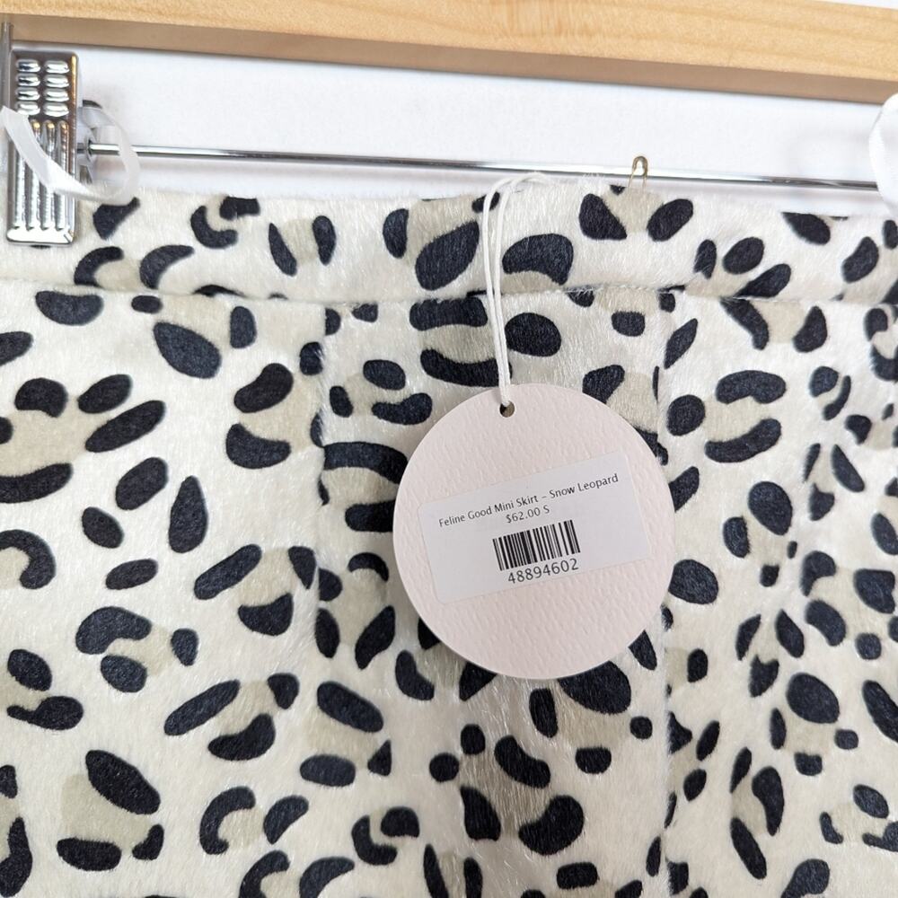 NWT Feline Good Snow Leopard Mini Skirt Size S - Picture 5 of 6